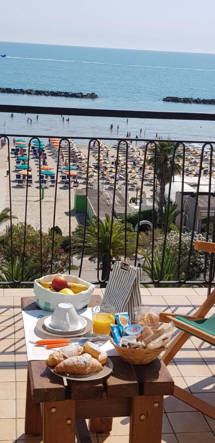 B&B Attico Mare San Benedetto del Tronto Esterno foto